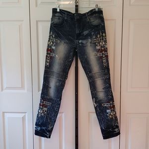 BIGHTH/DSTAKT Artsy Embellished Motto Jeans